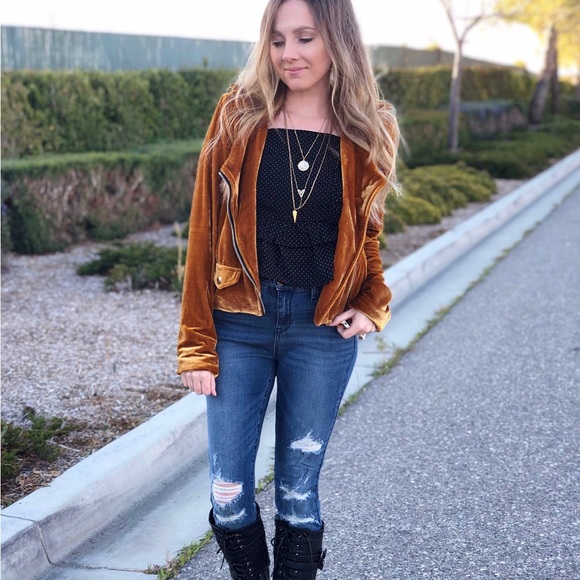 Velvet jacket - Picture 4 of 4